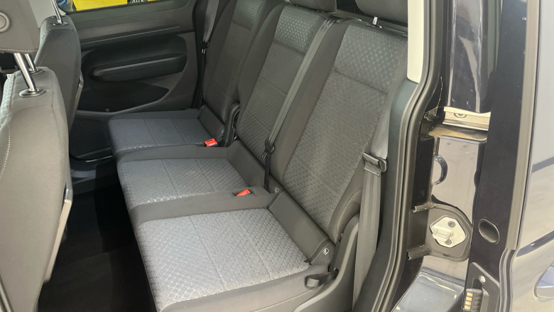 Ford Tourneo Connect 2.0 EcoBlue Titanium 5dr Auto Diesel Estate